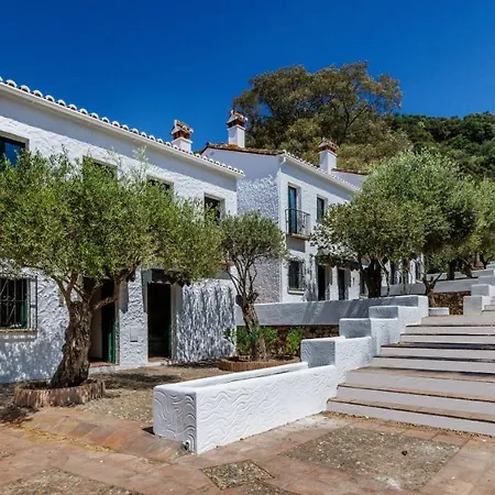 Karma La Herriza Hotel 4*